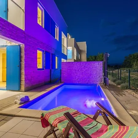 Miri Jasmine * Privlaka (Zadar)