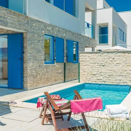 Miri Jasmine Vila Privlaka (Zadar)