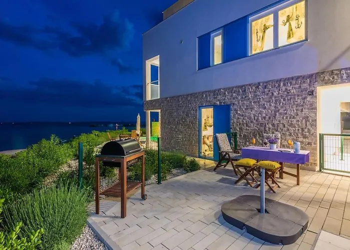 Miri Jasmine Vila Privlaka (Zadar)