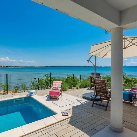 Miri Jasmine Privlaka (Zadar)