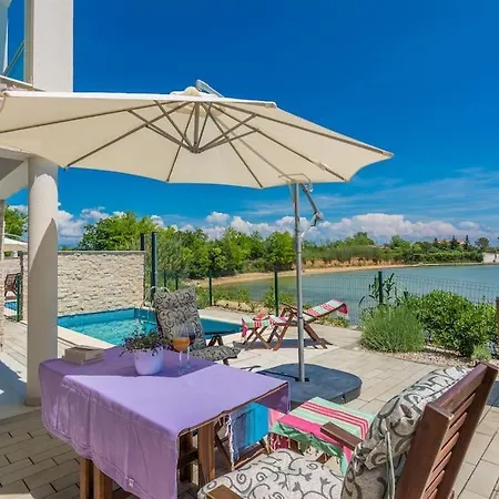 Miri Jasmine * Privlaka (Zadar)