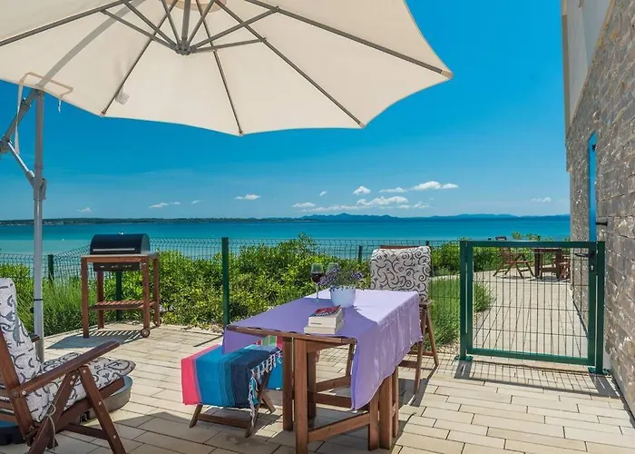 Miri Jasmine Вилла *