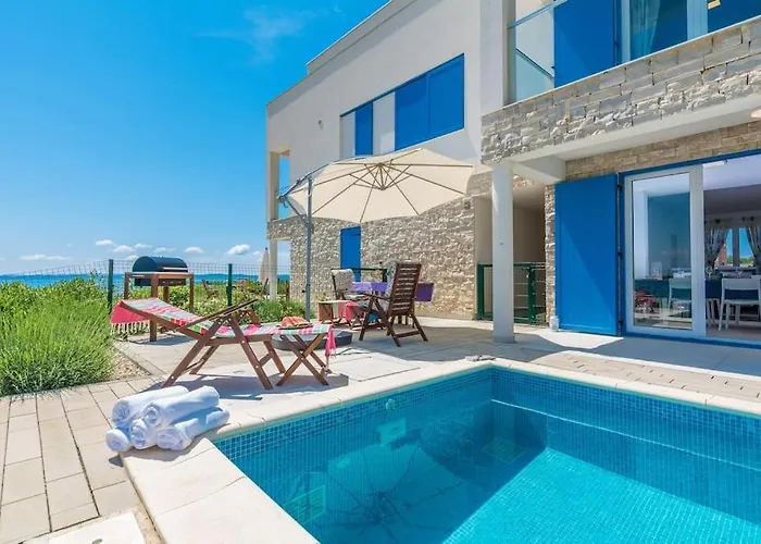 Miri Jasmine Villa *